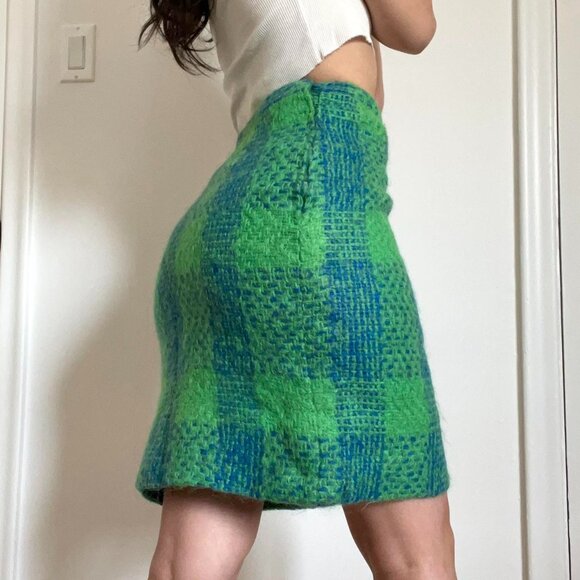 Vintage green and blue wool plaid skirt - Picture 1 of 4